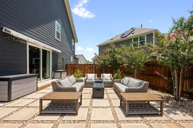 715 Gray Fox LOOP, Hutto, TX 78634