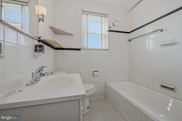 411 N CLEVELAND AVE, Wilmington, DE 19805