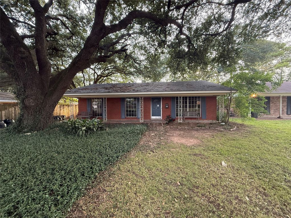 2714 Wendy Lane, Shreveport, LA 71104