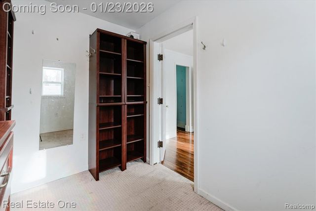 1586 W Troy Street, Ferndale, MI 48220