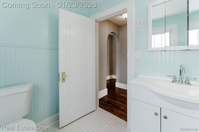 1586 W Troy Street, Ferndale, MI 48220