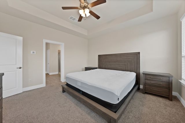 10401 Table Bluff Street, Aubrey, TX 76227
