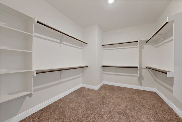 10401 Table Bluff Street, Aubrey, TX 76227