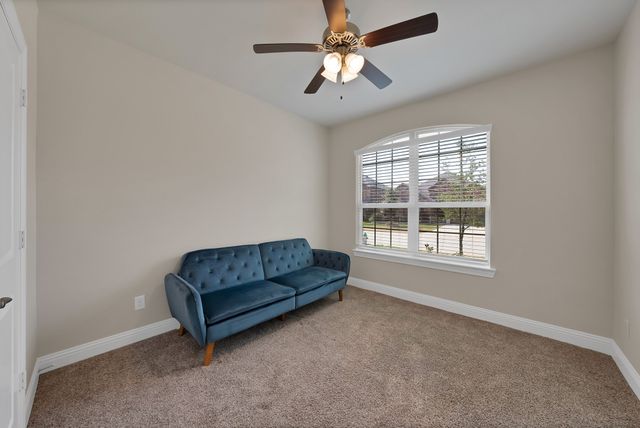 10401 Table Bluff Street, Aubrey, TX 76227