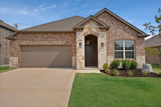 10401 Table Bluff Street, Aubrey, TX 76227