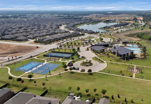 10401 Table Bluff Street, Aubrey, TX 76227