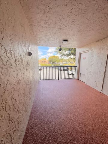 7950 W Mcnab Rd 203, Tamarac, FL 33321