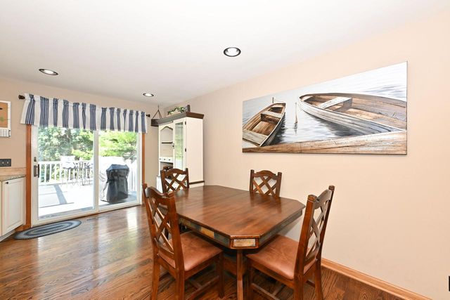 1021 Eton COURT, Hartland, WI 53029