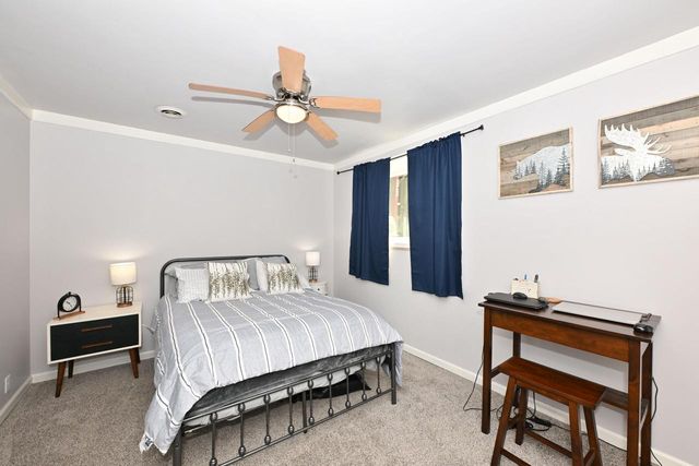 1021 Eton COURT, Hartland, WI 53029