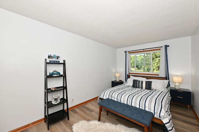 1021 Eton COURT, Hartland, WI 53029