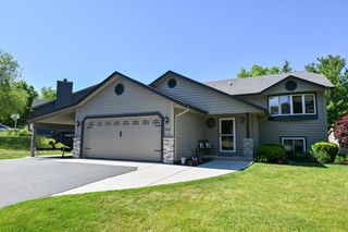 1021 Eton COURT, Hartland, WI 53029