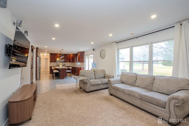 1545 Edly Cove Court, North Brunswick, NJ 08902