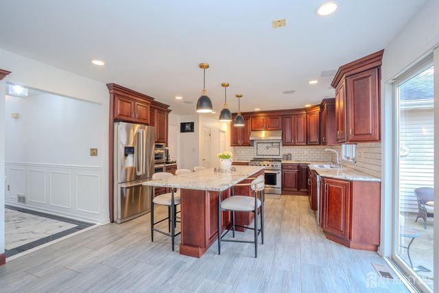 1545 Edly Cove Court, North Brunswick, NJ 08902