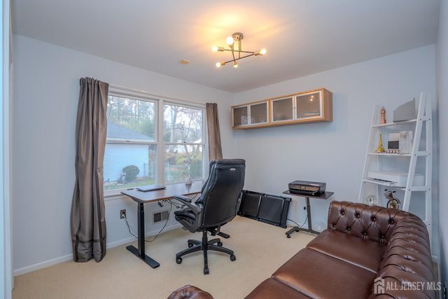 1545 Edly Cove Court, North Brunswick, NJ 08902