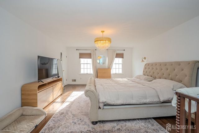 1545 Edly Cove Court, North Brunswick, NJ 08902