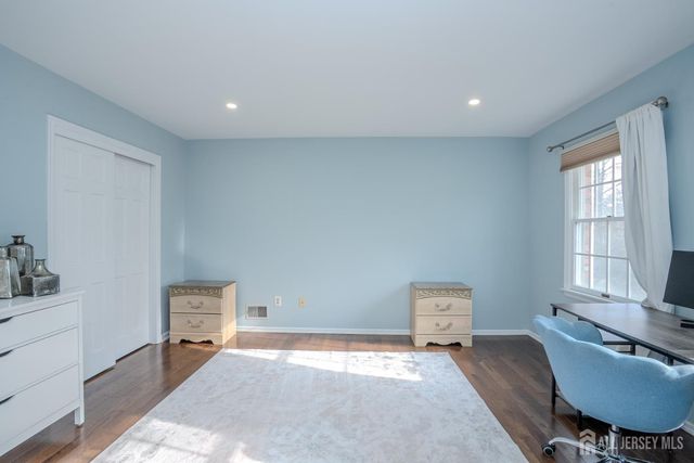 1545 Edly Cove Court, North Brunswick, NJ 08902