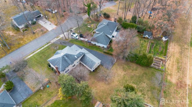 1545 Edly Cove Court, North Brunswick, NJ 08902