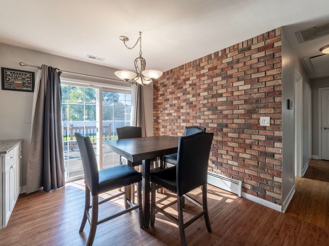 18010 Oakley Avenue, Lansing, IL 60438