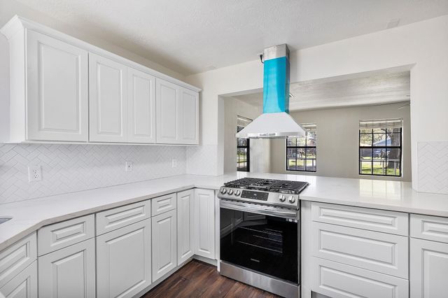 504 Percival Street A, Tomball, TX 77375