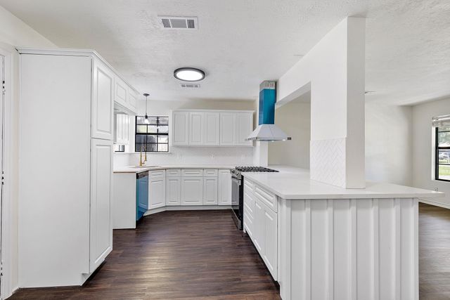 504 Percival Street A, Tomball, TX 77375