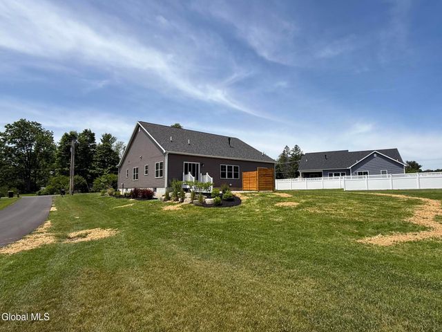 2802 Phillips Road, East Greenbush, NY 12033