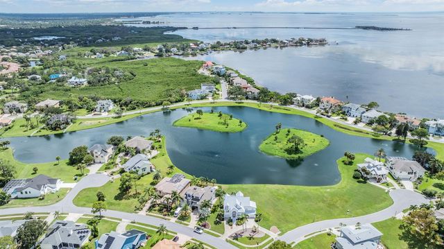 2118 HARBOUR WATCH DRIVE, Tarpon Springs, FL 34689