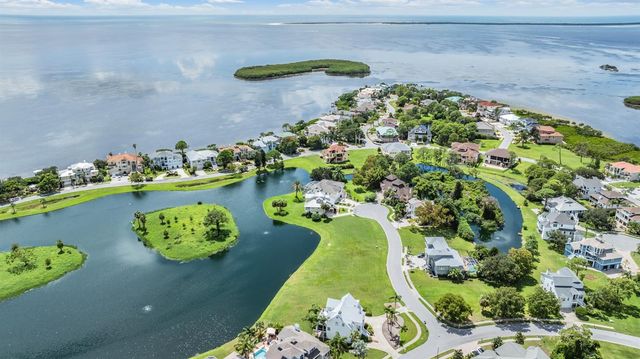 2118 HARBOUR WATCH DRIVE, Tarpon Springs, FL 34689