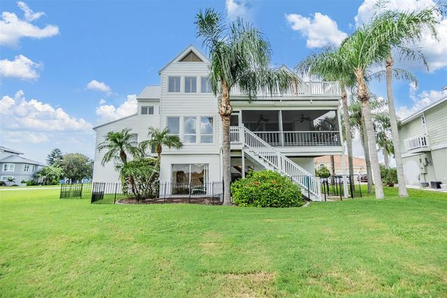 2118 HARBOUR WATCH DRIVE, Tarpon Springs, FL 34689