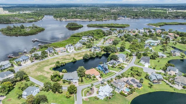 2118 HARBOUR WATCH DRIVE, Tarpon Springs, FL 34689
