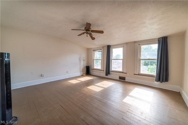 224 Meadowbrook Avenue, Boardman, OH 44512