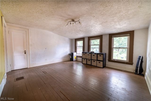 224 Meadowbrook Avenue, Boardman, OH 44512