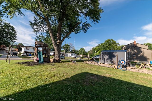 224 Meadowbrook Avenue, Boardman, OH 44512