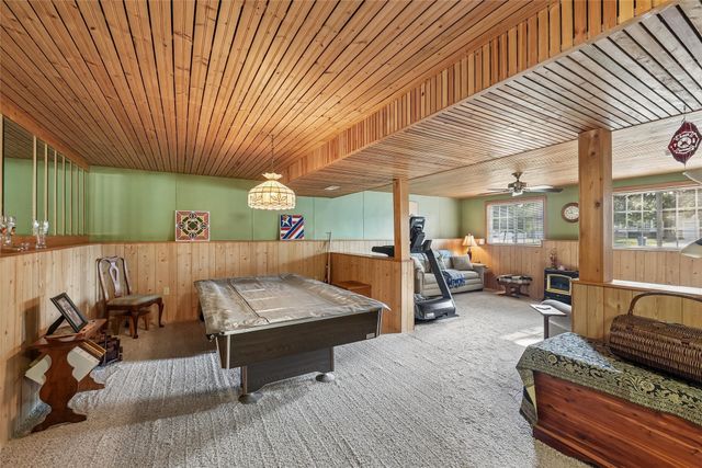 6108 NW 49th Street, Johnston, IA 50131