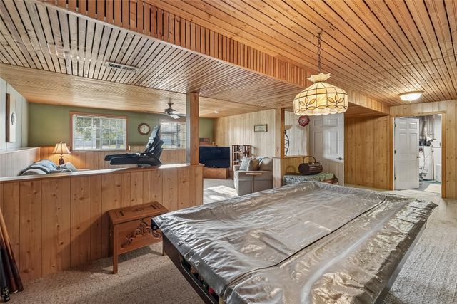 6108 NW 49th Street, Johnston, IA 50131