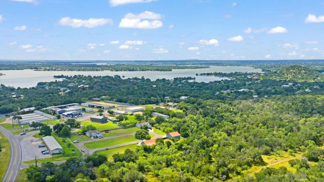 107 Kandi LN, Sunrise Beach, TX 78643