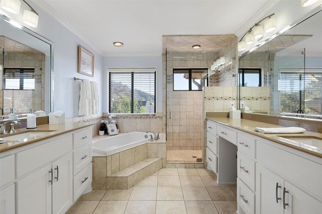 5206 Backtrail DR, Austin, TX 78731