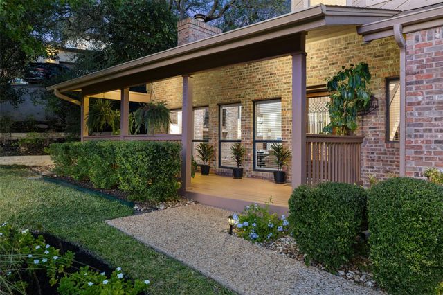 5206 Backtrail DR, Austin, TX 78731
