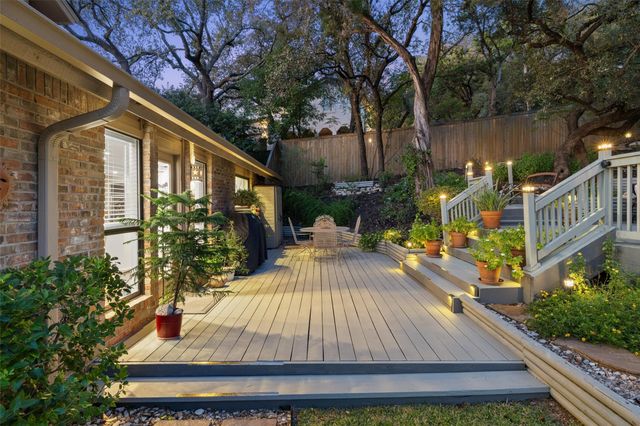 5206 Backtrail DR, Austin, TX 78731