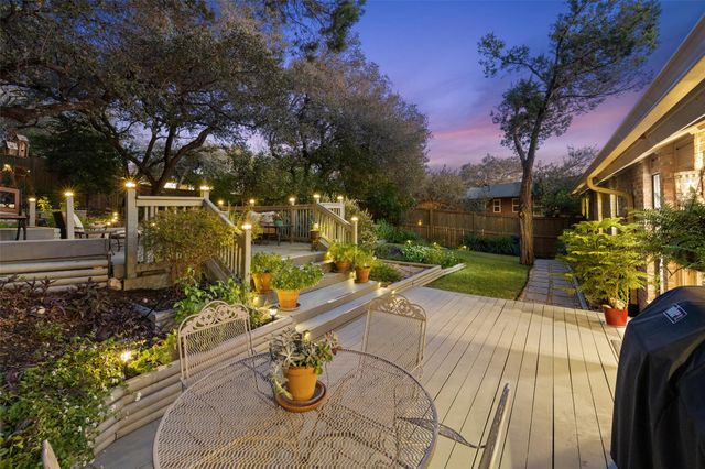 5206 Backtrail DR, Austin, TX 78731