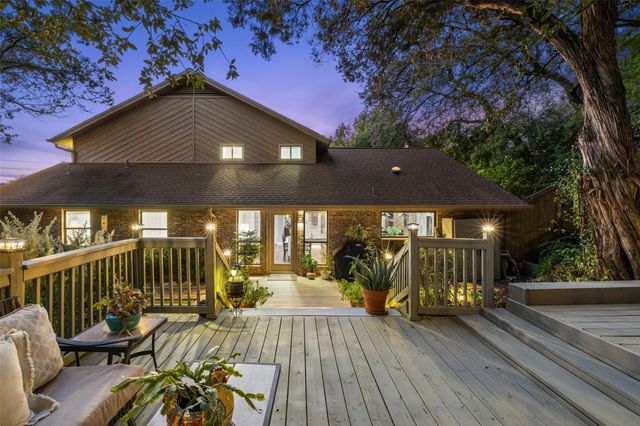 5206 Backtrail DR, Austin, TX 78731