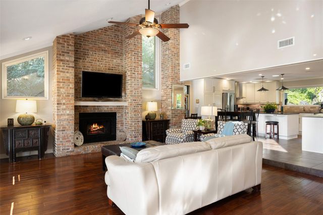 5206 Backtrail DR, Austin, TX 78731