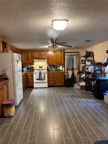 103 Courtney Lane, Woodbine, GA 31569