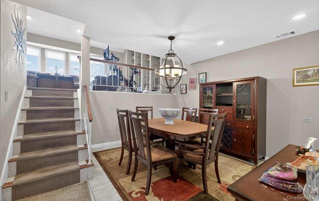 37 Aspen Drive W 37, Woodbury, NY 11797