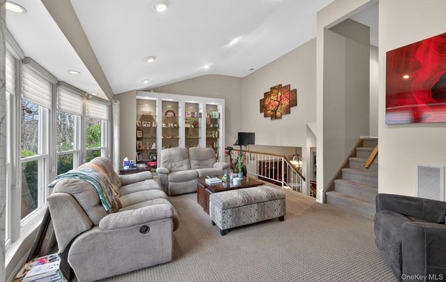 37 Aspen Drive W 37, Woodbury, NY 11797