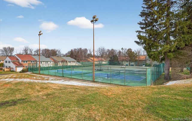 37 Aspen Drive W 37, Woodbury, NY 11797