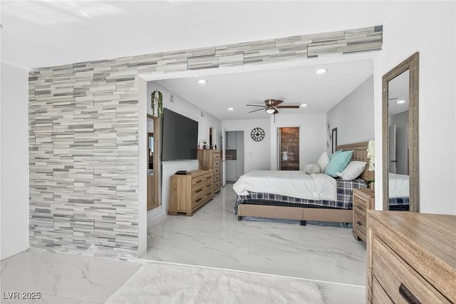 3959 Briarcrest Court, Las Vegas, NV 89120