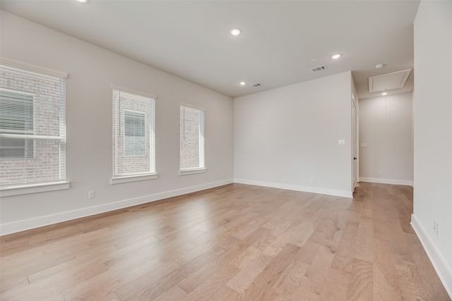 901 Ash Road, Plano, TX 75075