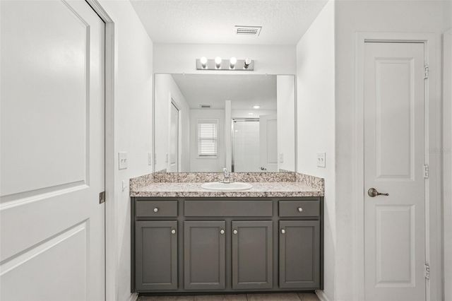 1551 BLUE BAYOU CIRCLE, Ruskin, FL 33570