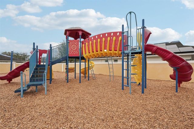 1551 BLUE BAYOU CIRCLE, Ruskin, FL 33570