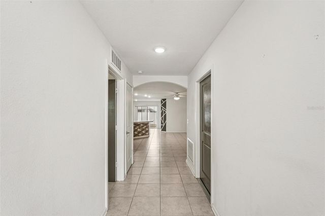 1551 BLUE BAYOU CIRCLE, Ruskin, FL 33570